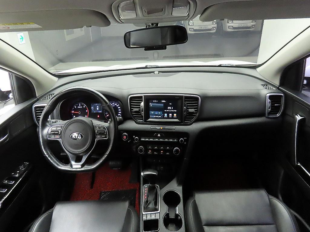 KIA Sportage - Vista 8