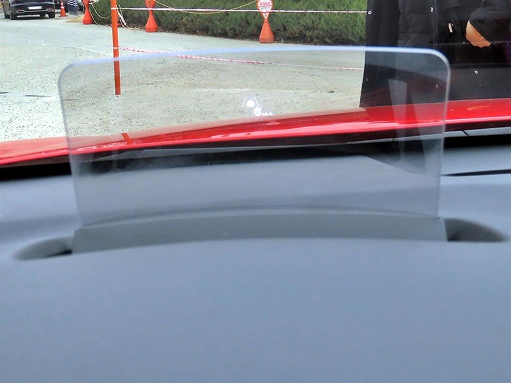 HYUNDAI Kona - Vista 10