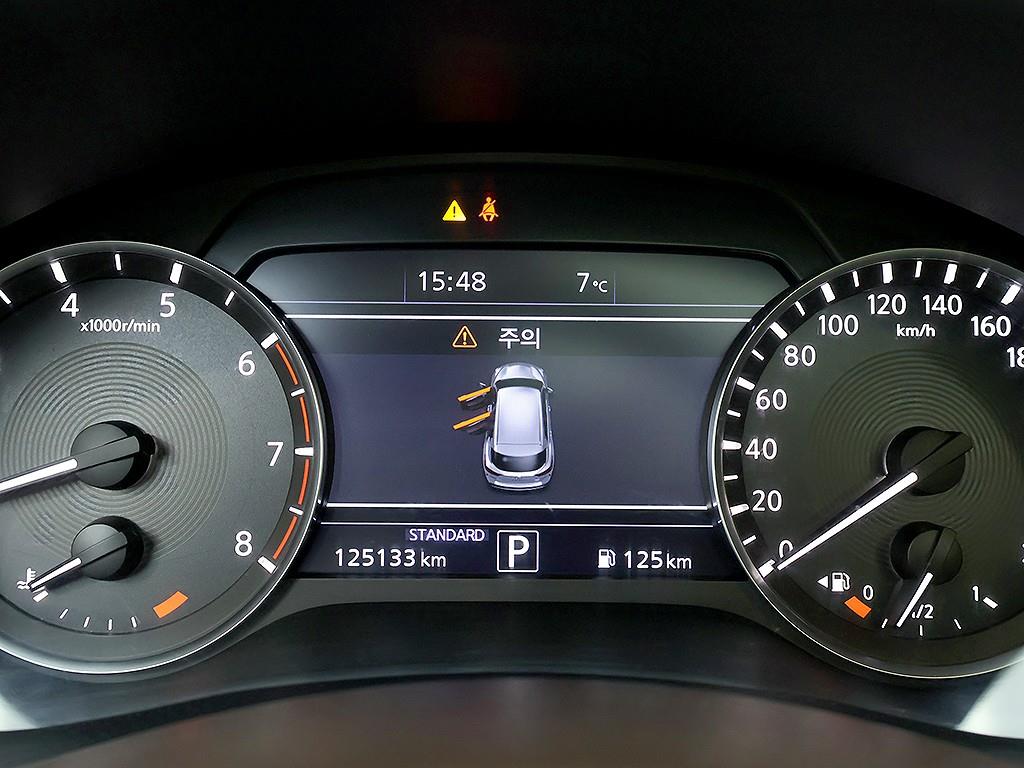 Infiniti QX - Vista 11