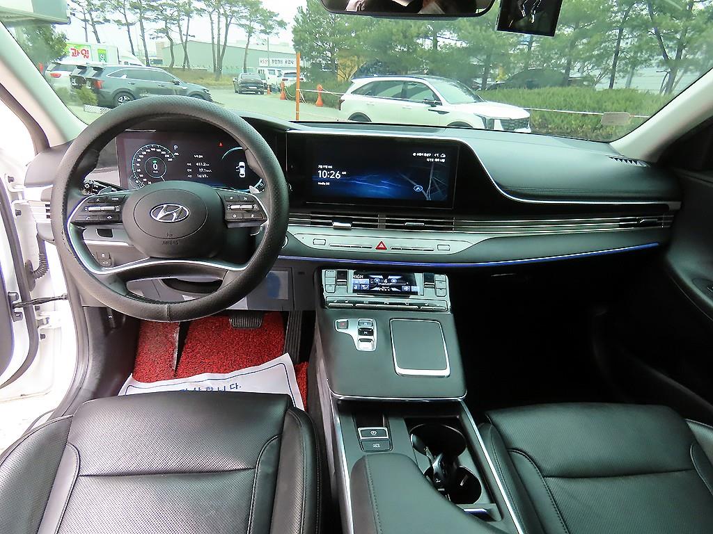 HYUNDAI Grandeur - Vista 7