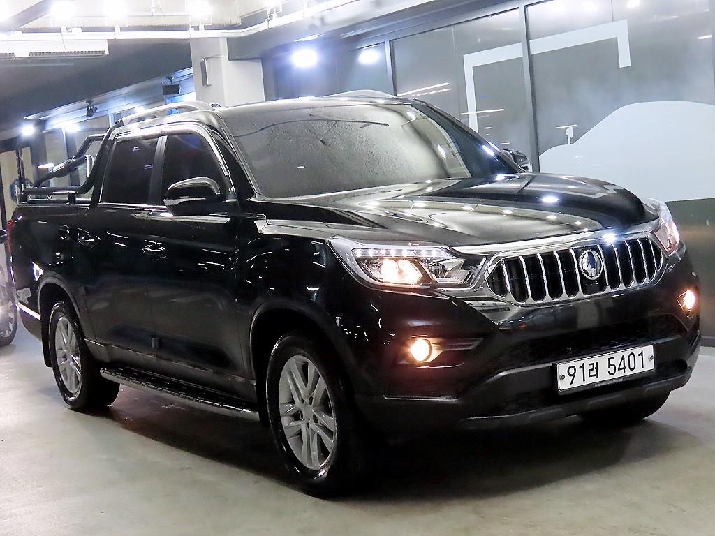 Ssangyong Rexton 2019 Negro - Importación desde Corea - HF Imports Iquique - Foto 1