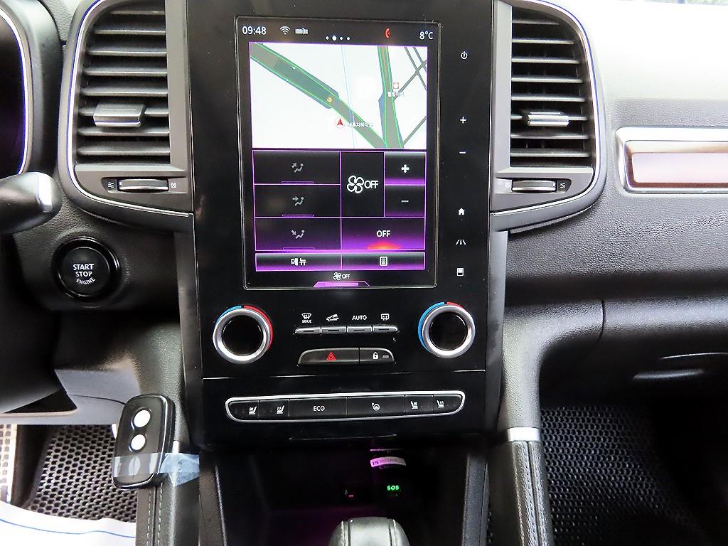 SAMSUNG QM6 - Vista 11