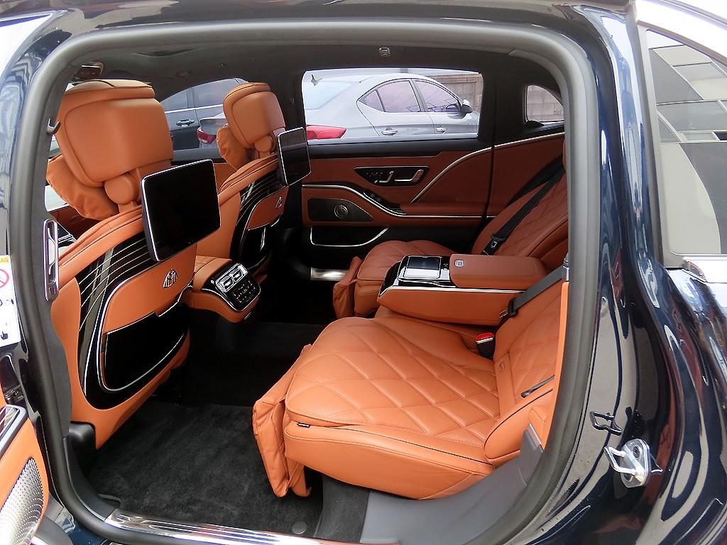 Mercedes Benz S Class - Vista 6