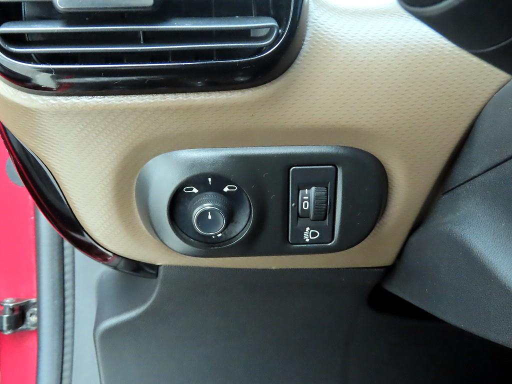 Citroen C4 - Vista 11