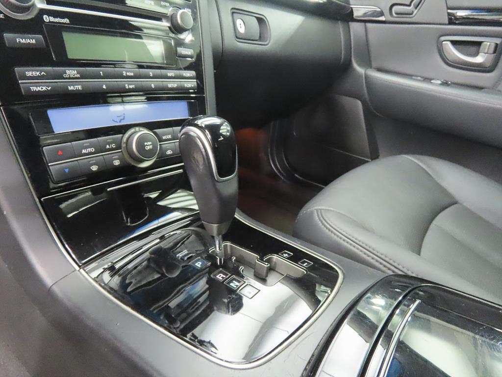 KIA Opirus - Vista 11