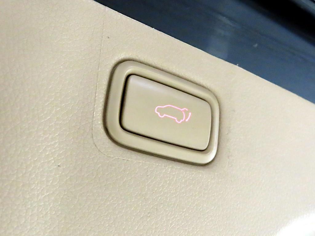 KIA Carnival 2017 Negro - Importación desde Corea - HF Imports Iquique - Foto 16