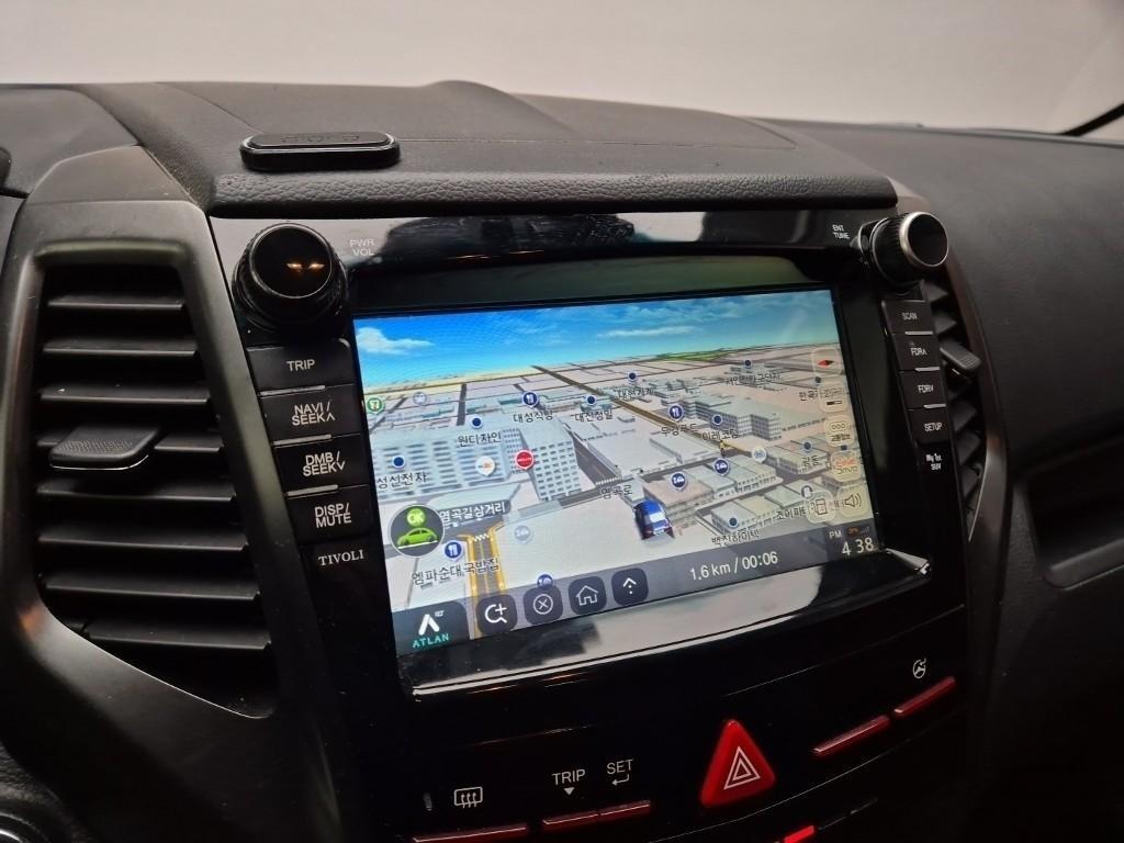 Ssangyong Tivoli 2017 Azul - Importación desde Corea - HF Imports Iquique - Foto 13