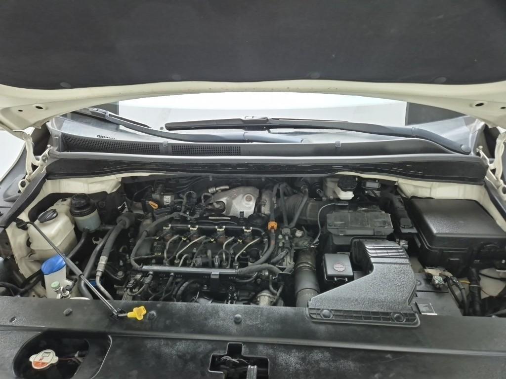 KIA Carnival - Vista 5