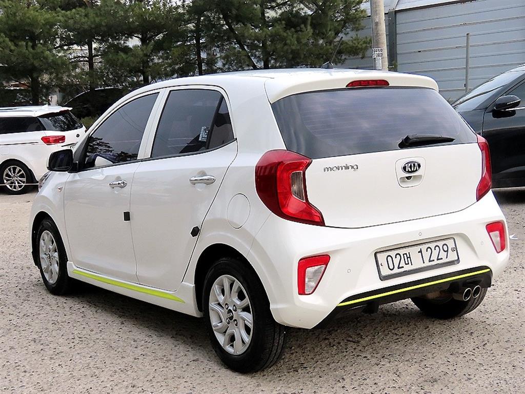 KIA Morning - Vista 3