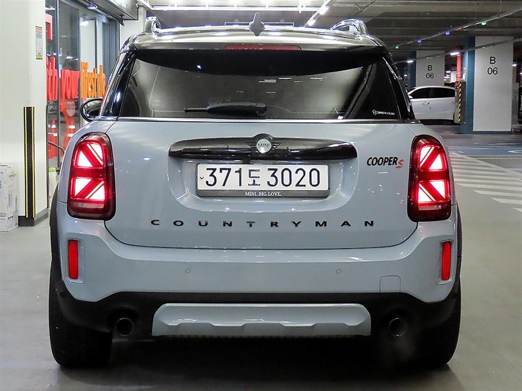 Mini Countryman - Vista 5