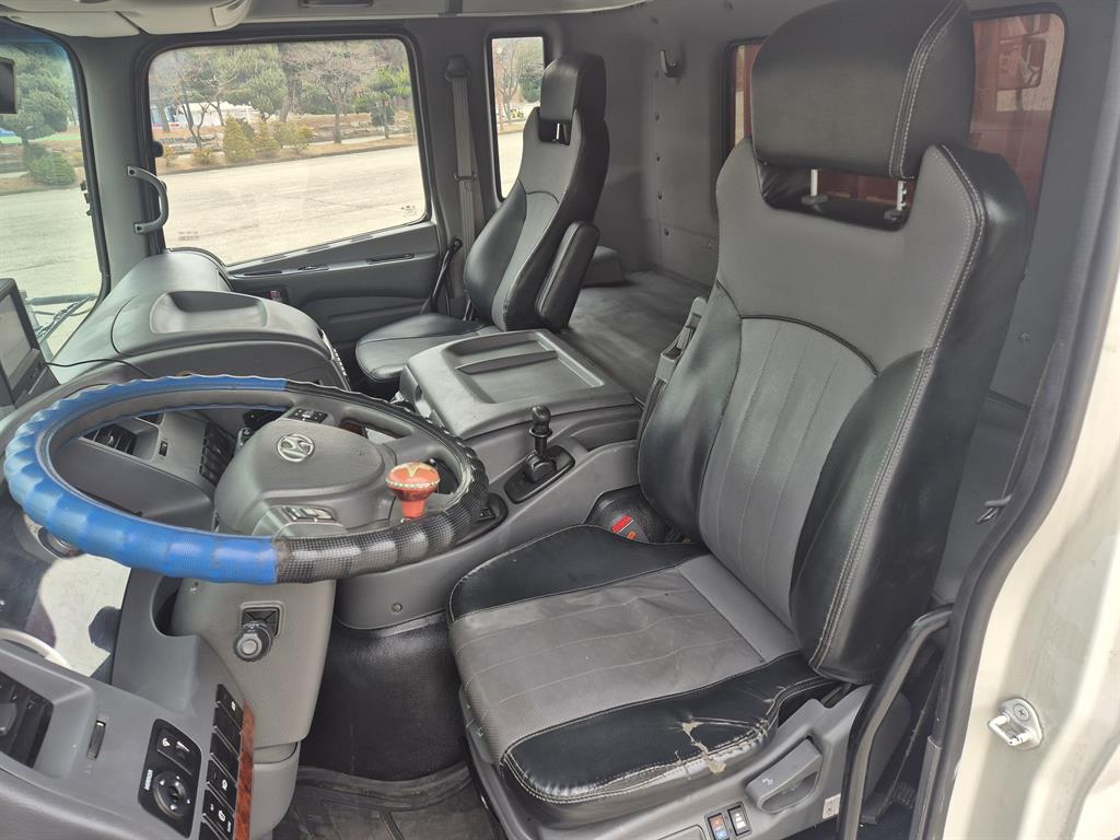 medium and large cargo goso 2013 Blanco - Importación desde Corea - HF Imports Iquique - Foto 16