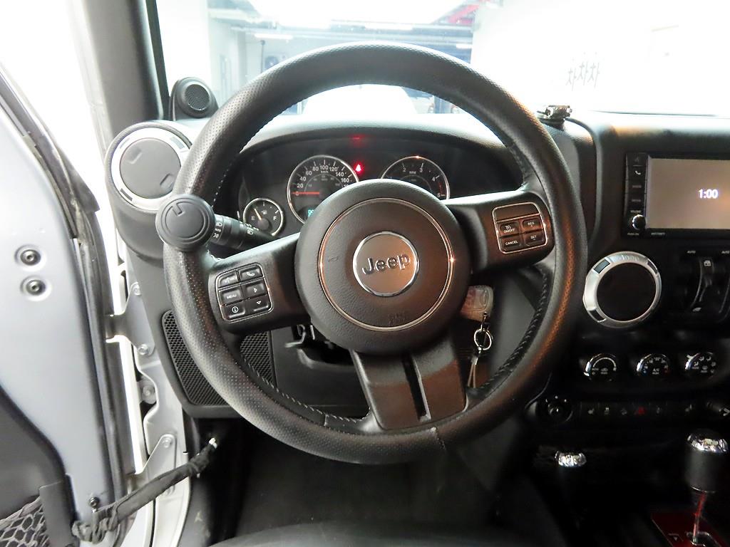 Jeep Wrangler - Vista 8