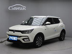 Ssangyong Tivoli - Vista 4