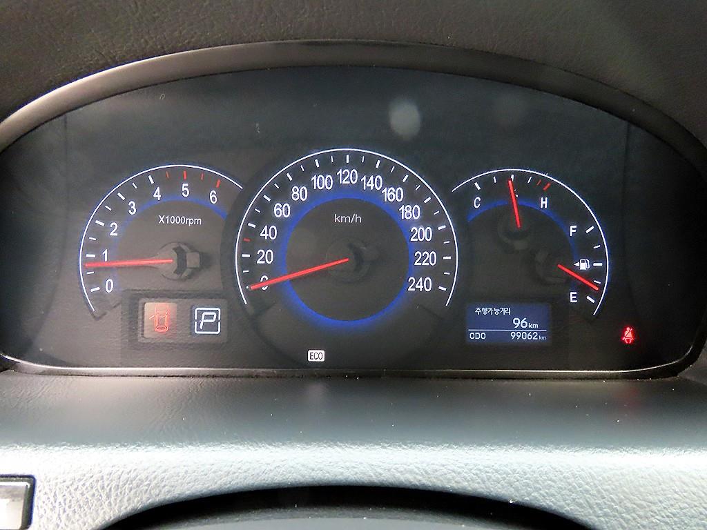 HYUNDAI Veracruz - Vista 9