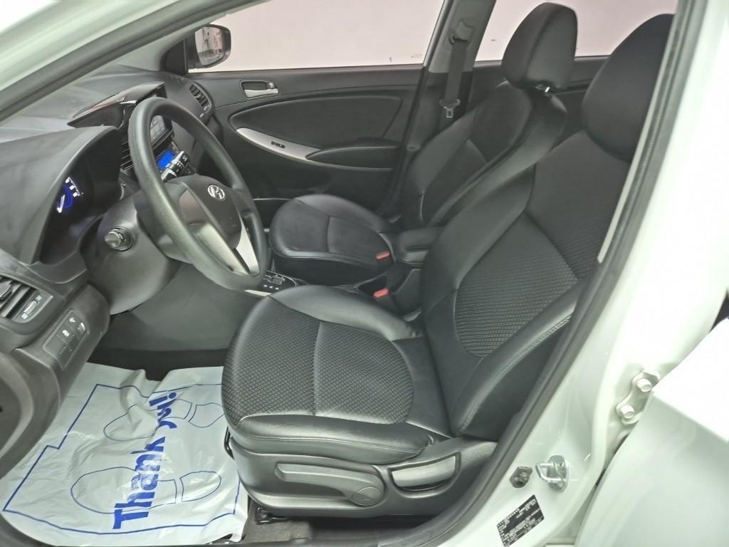 HYUNDAI Accent 2016 Blanco - Importación desde Corea - HF Imports Iquique - Foto 14