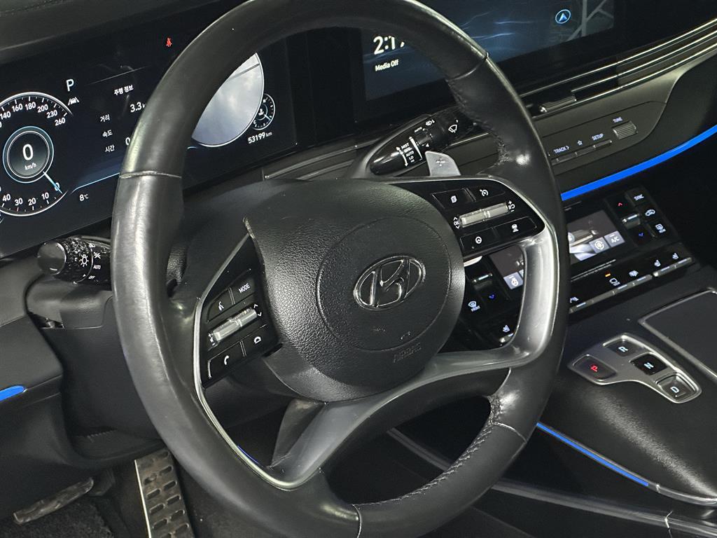 HYUNDAI Grandeur - Vista 6