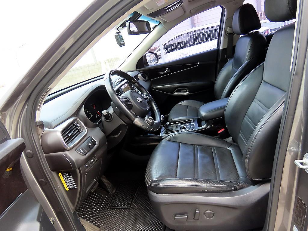 KIA Sorento - Vista 5