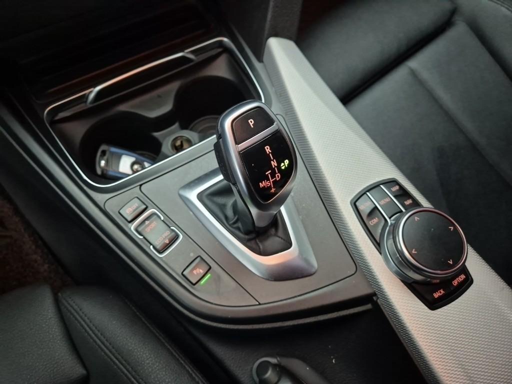 BMW 3 series - Vista 8