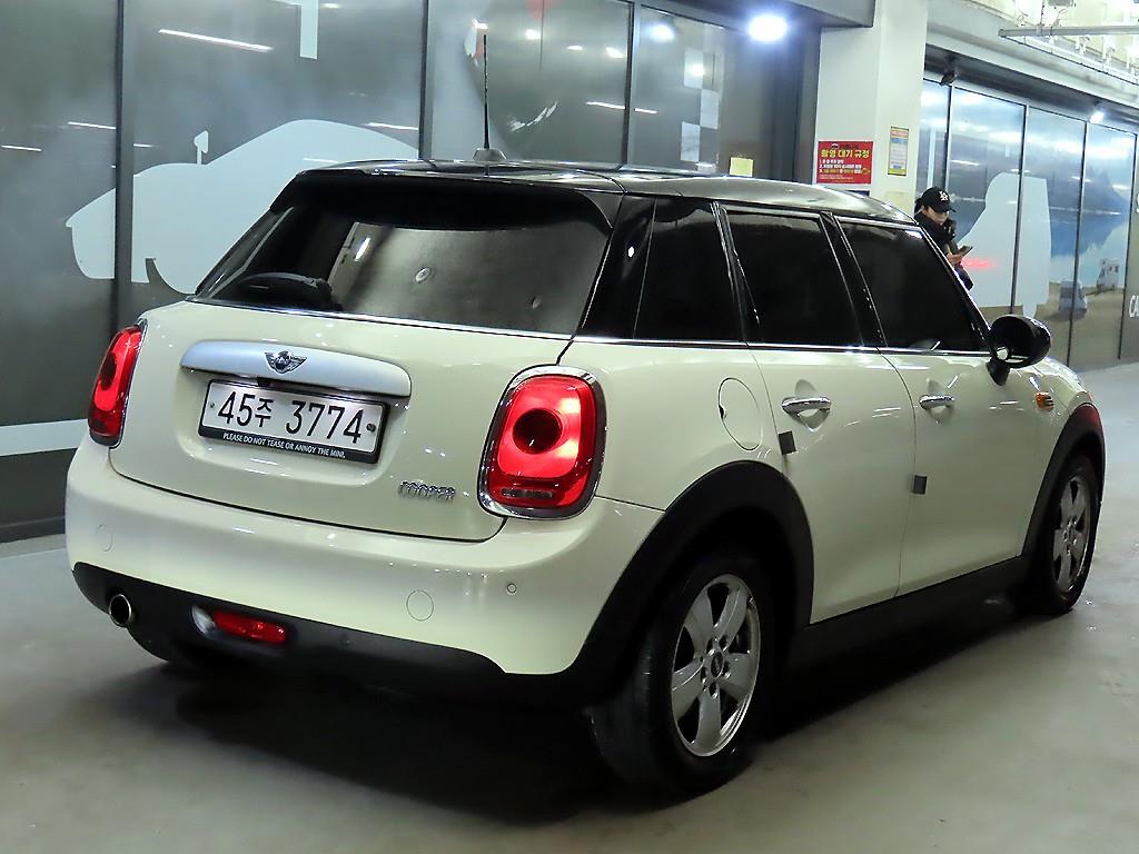 Mini Cooper - Vista 4