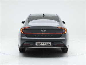 HYUNDAI Sonata - Vista 10