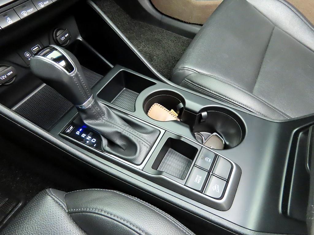 HYUNDAI Tucson - Vista 10