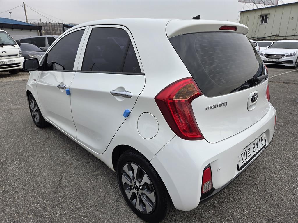 KIA Morning - Vista 6