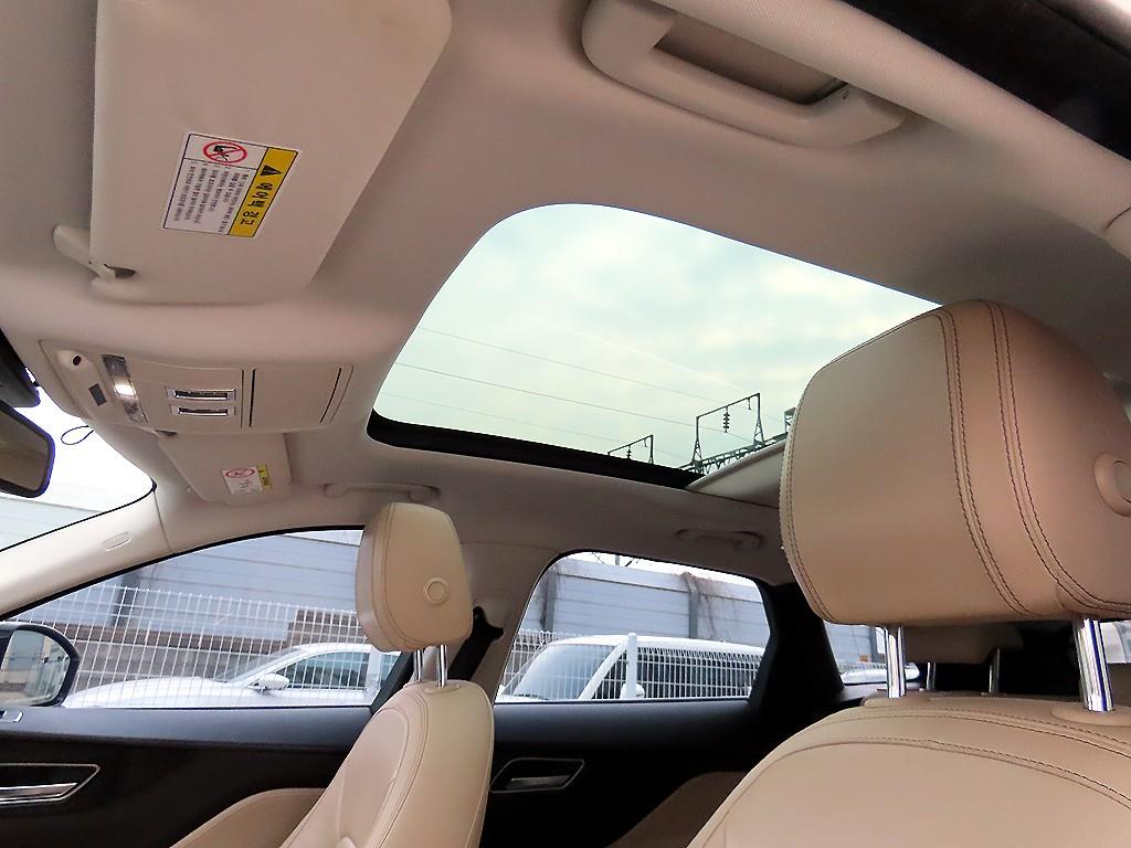 Jaguar F-PACE 2017 Blanco - Importación desde Corea - HF Imports Iquique - Foto 16