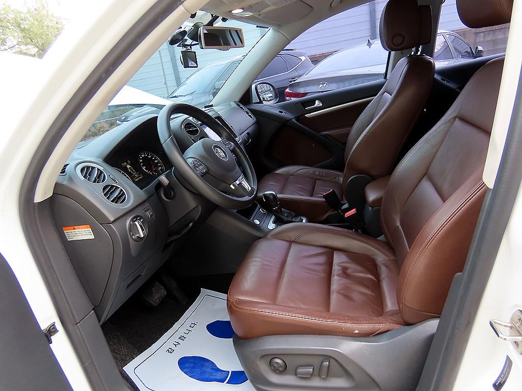 Volkswagen Tiguan - Vista 5