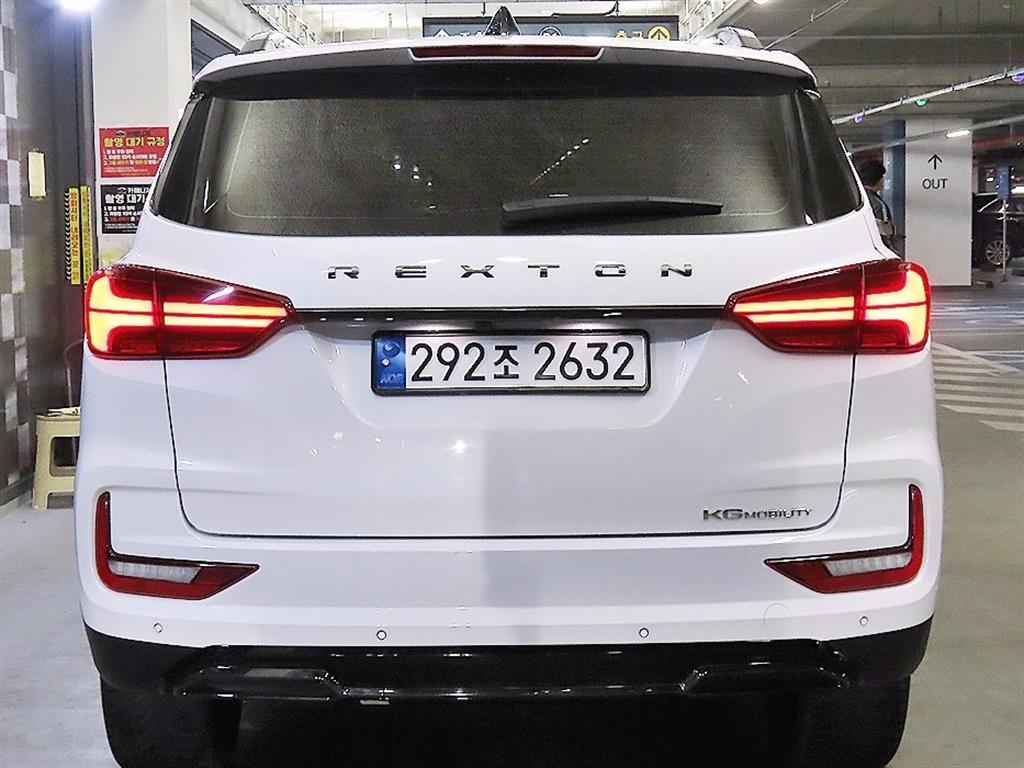 Ssangyong Rexton - Vista 5
