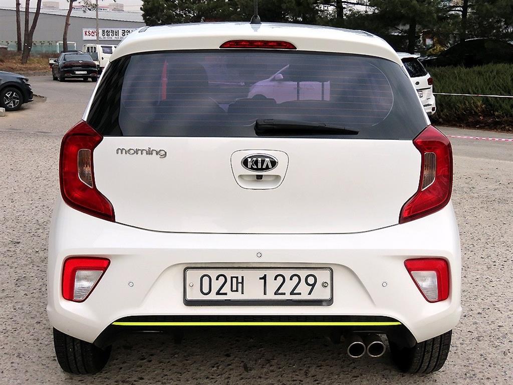 KIA Morning - Vista 4