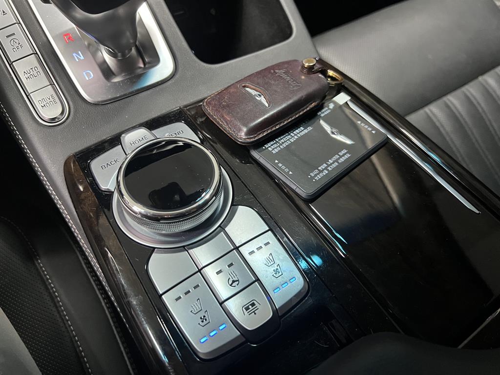 Genesis G90 2019 Negro - Importación desde Corea - HF Imports Iquique - Foto 15