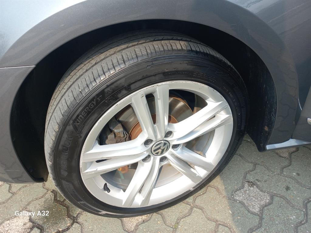 Volkswagen Passat 2014 Gris - Importación desde Corea - HF Imports Iquique - Foto 17