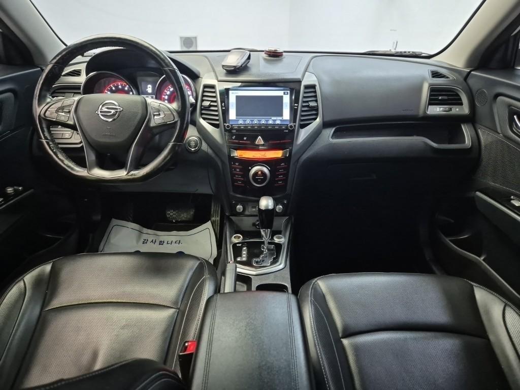 Ssangyong Tivoli - Vista 7