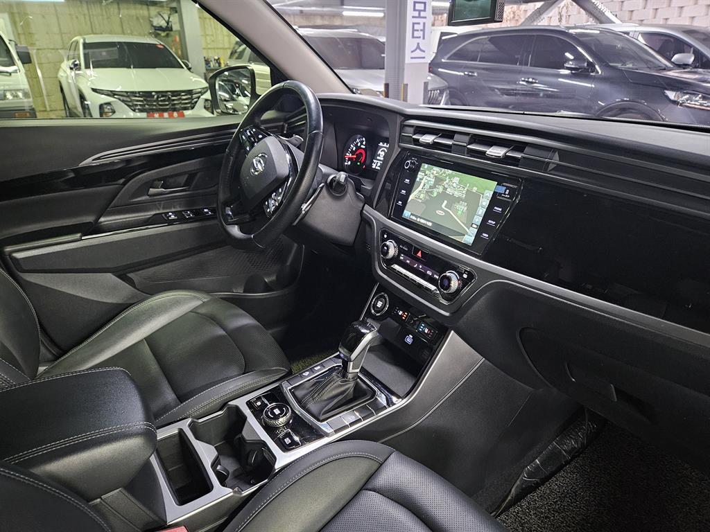 Ssangyong Korando - Vista 8