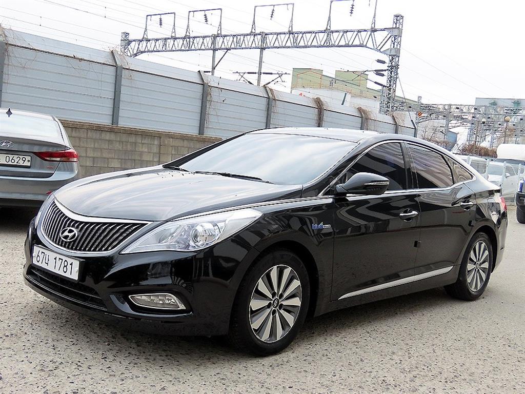 HYUNDAI Grandeur - Vista 2