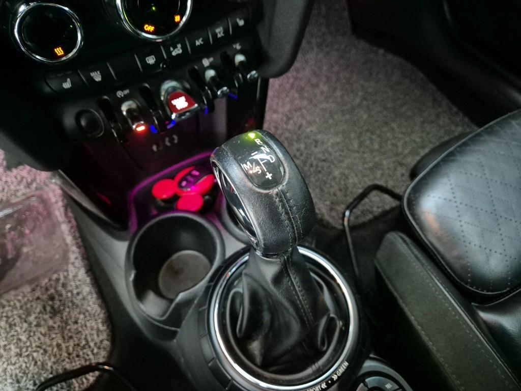 Mini Cooper - Vista 8