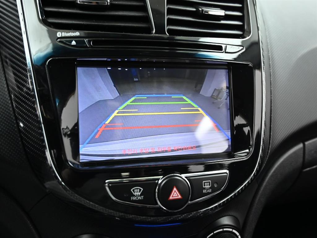 HYUNDAI Accent 2014 Blanco - Importación desde Corea - HF Imports Iquique - Foto 14