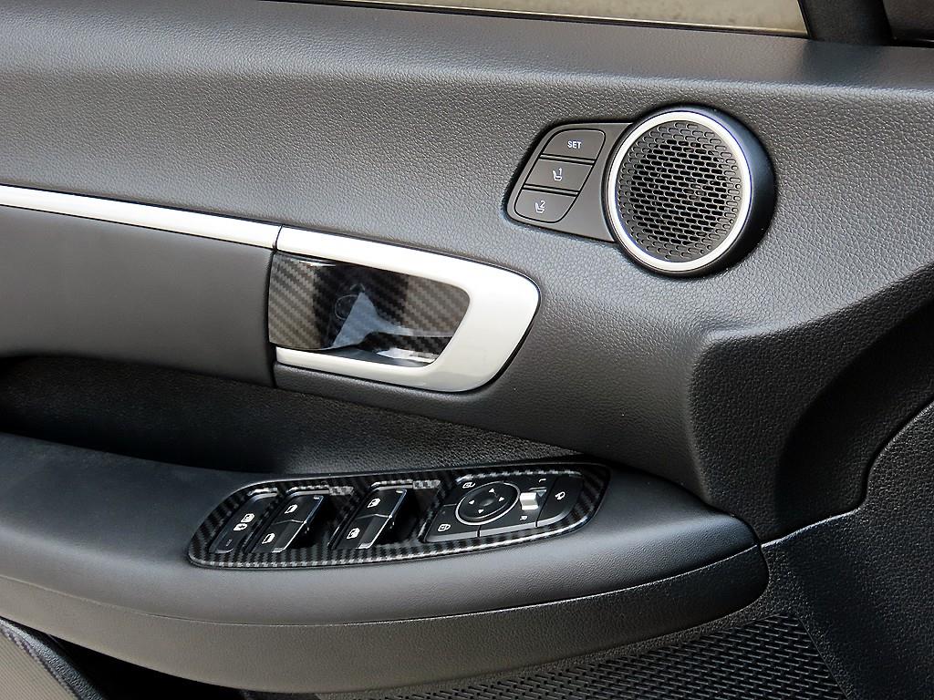 HYUNDAI Sonata - Vista 11