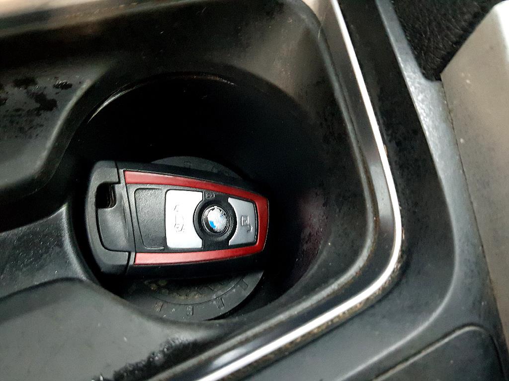 BMW 3 series 2014 Negro - Importación desde Corea - HF Imports Iquique - Foto 13