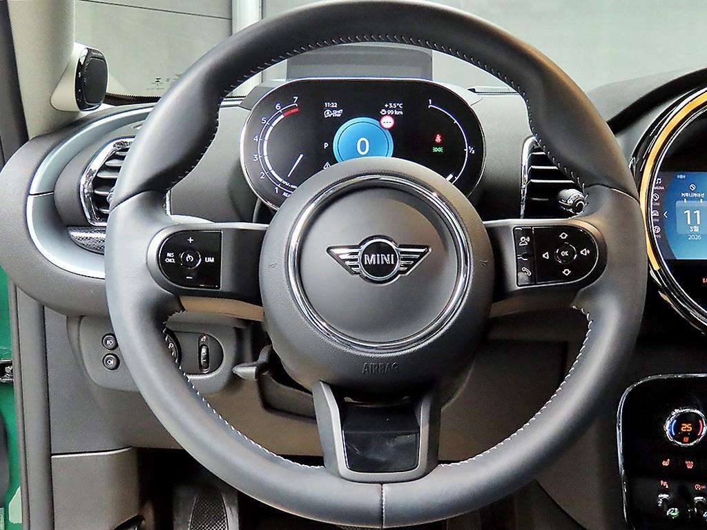 Mini Clubman - Vista 9