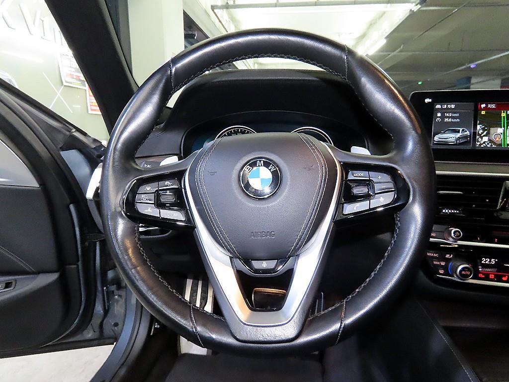 BMW 5 Series - Vista 8