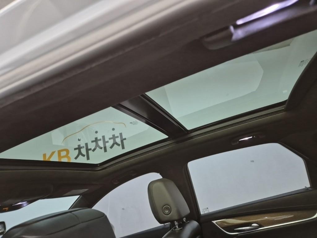 Cadillac XT5 2019 Blanco - Importación desde Corea - HF Imports Iquique - Foto 13