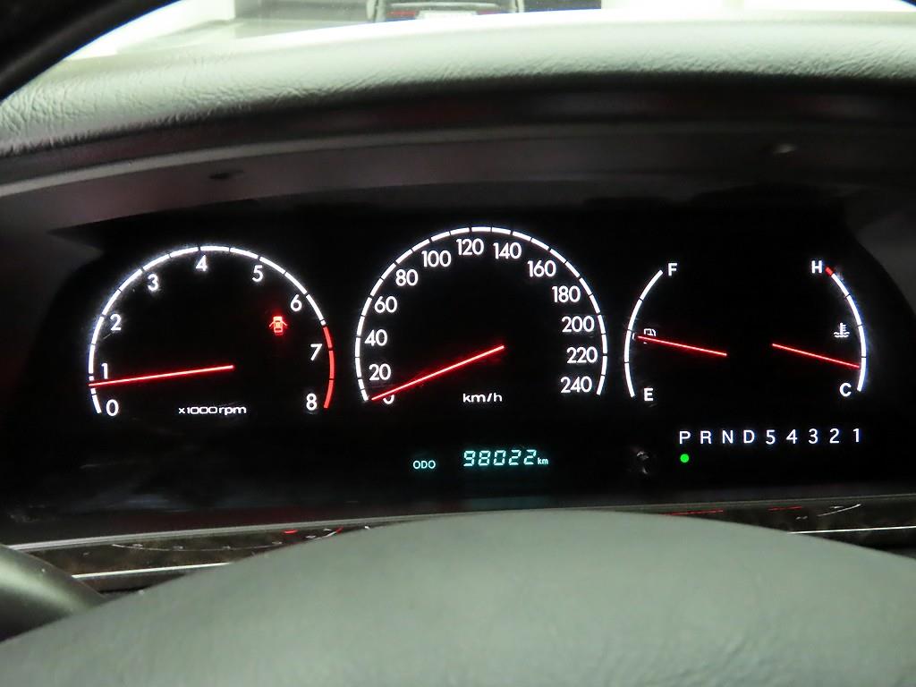 HYUNDAI Equus - Vista 5