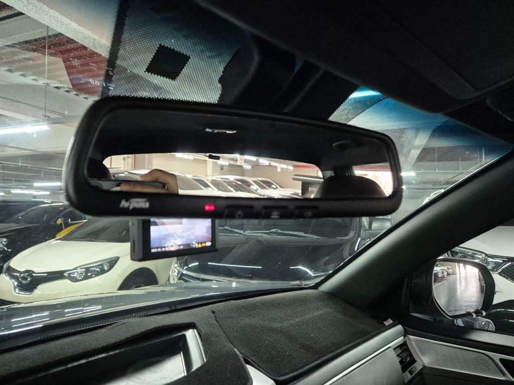 Ssangyong Rexton - Vista 9