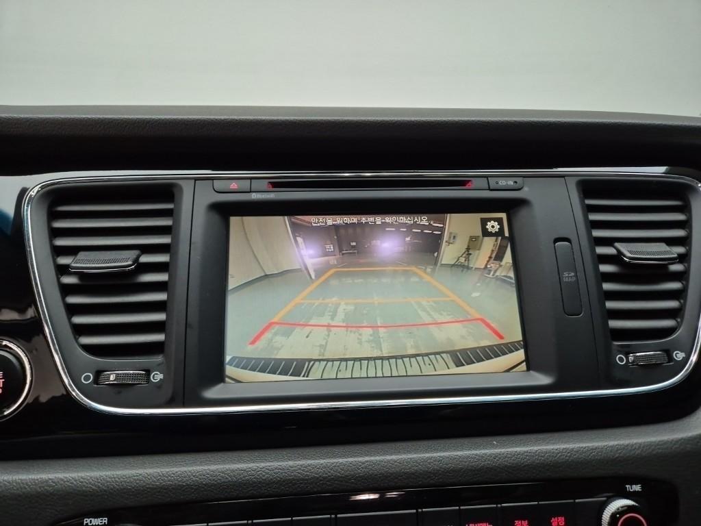 KIA Carnival 2016 Blanco - Importación desde Corea - HF Imports Iquique - Foto 15