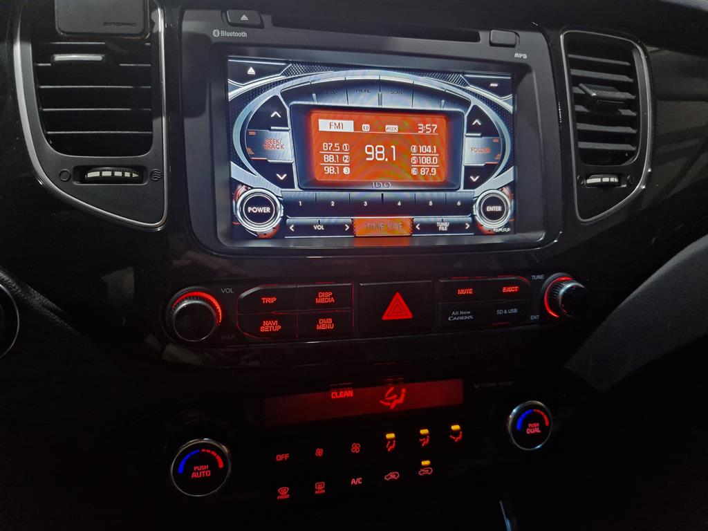 KIA Carens 2016 Gris - Importación desde Corea - HF Imports Iquique - Foto 15