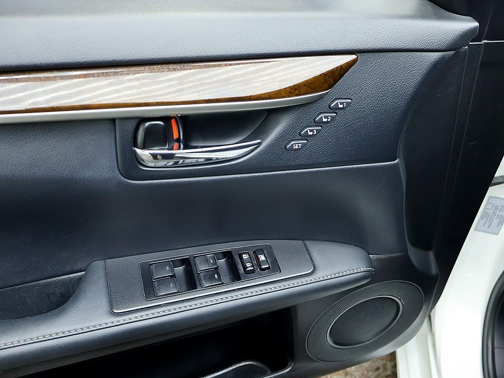 Lexus ES 2015 Blanco - Importación desde Corea - HF Imports Iquique - Foto 13