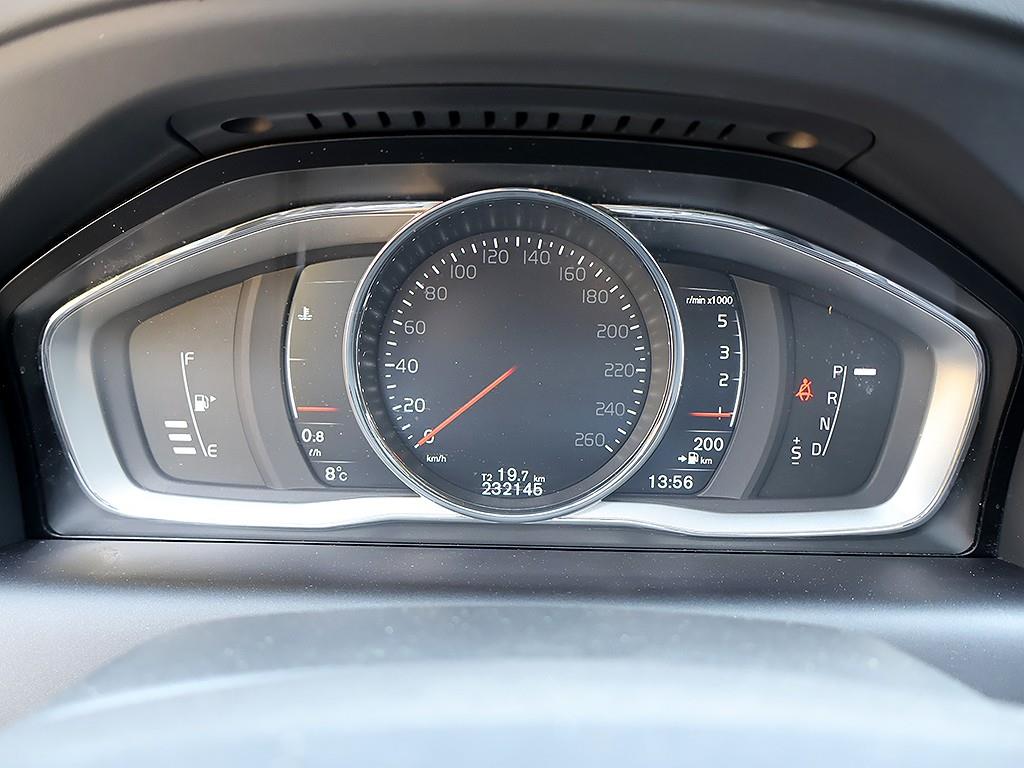 Volvo XC60 - Vista 11