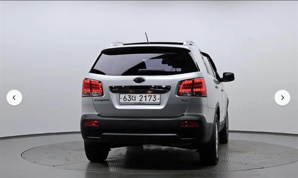 KIA Sorento - Vista 4