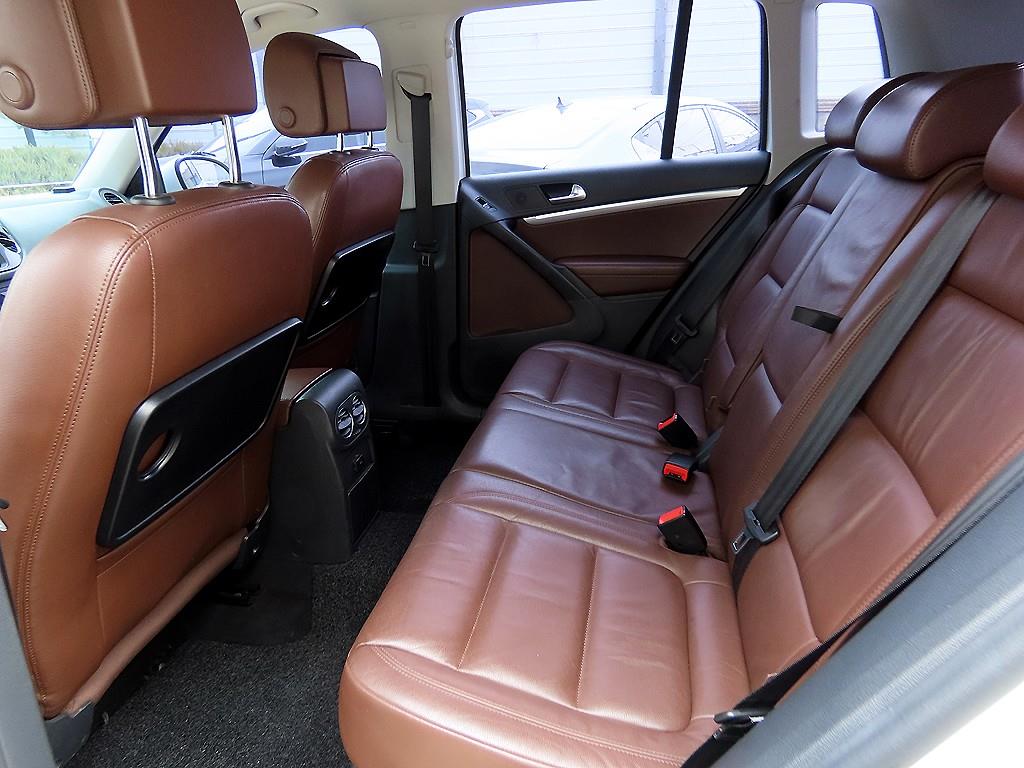 Volkswagen Tiguan - Vista 6